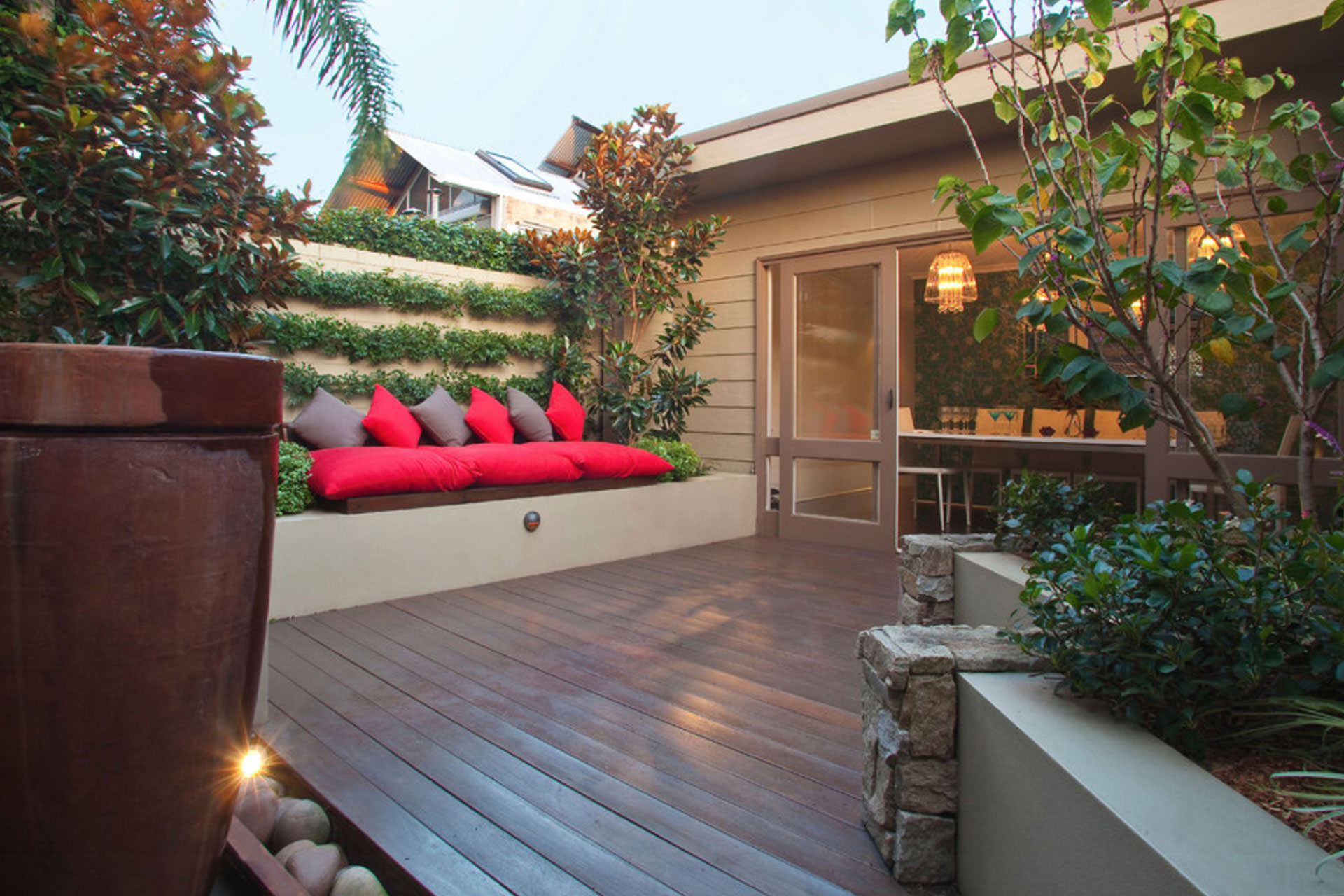 5 Ideas for Making a Big Impact in a Small Outdoor Space